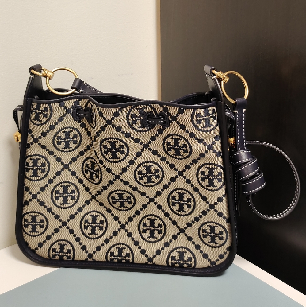 Authentic Tory Burch T monogram Bell Bag Navy